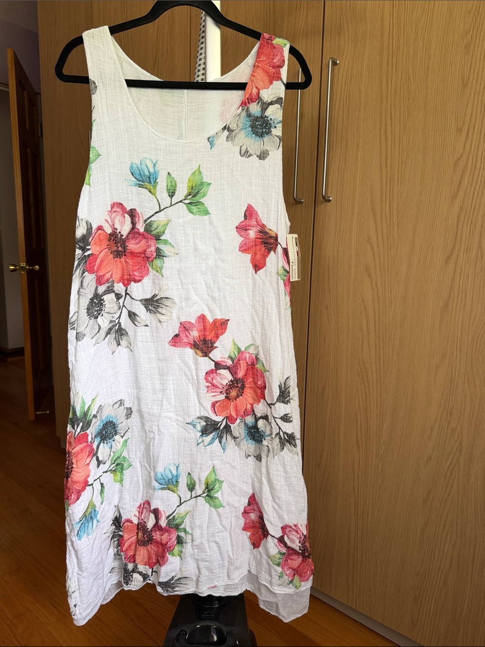 Italian Linen White Floral Lined Sleeveless Summer Dress - Floral Print